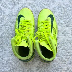 5.5 Big Boy Nike Youth Hyperdunk High-Top Tennis Shoes Neon